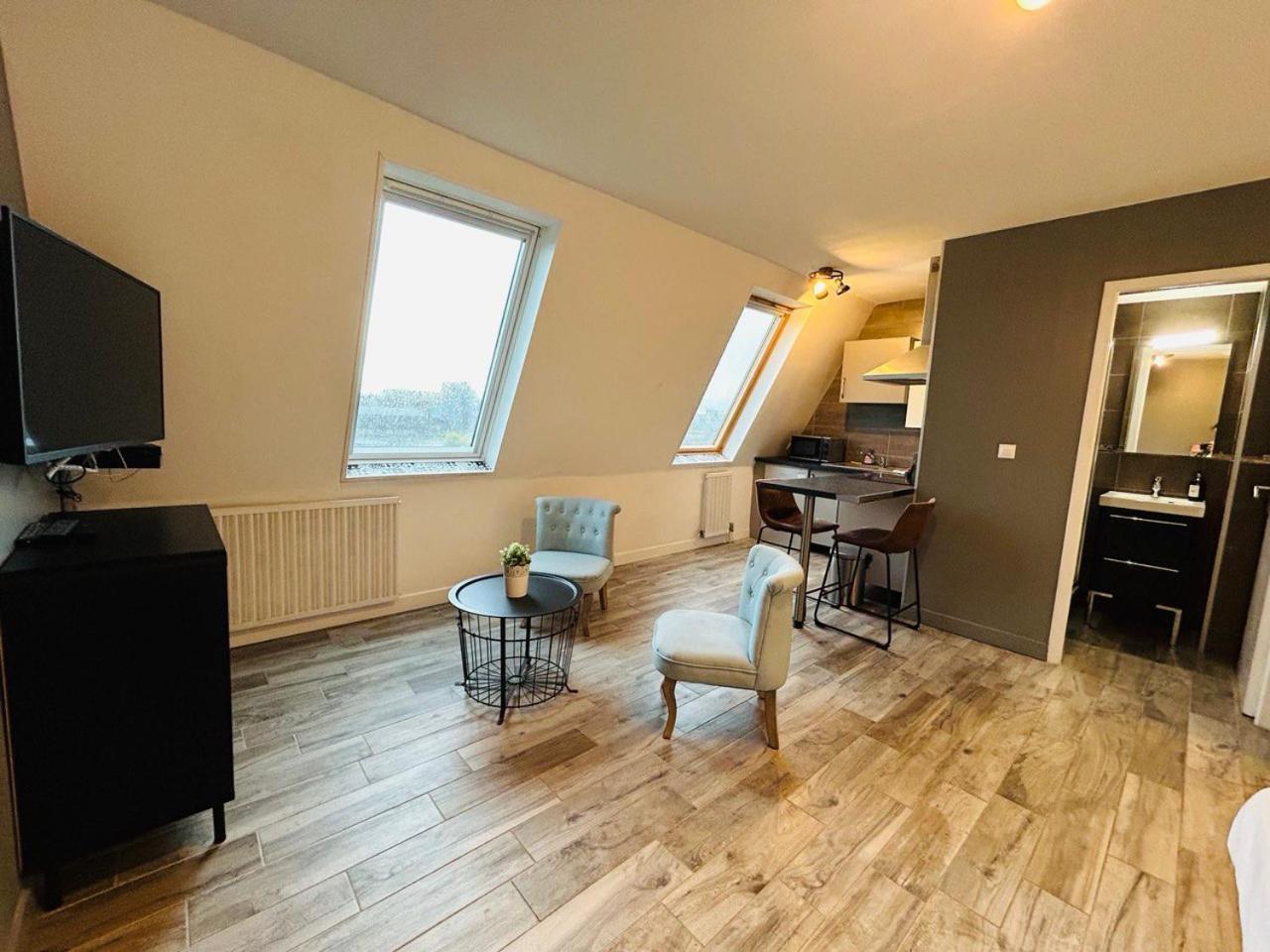 Masse Studio Cosy — Caen Lejlighed Eksteriør billede